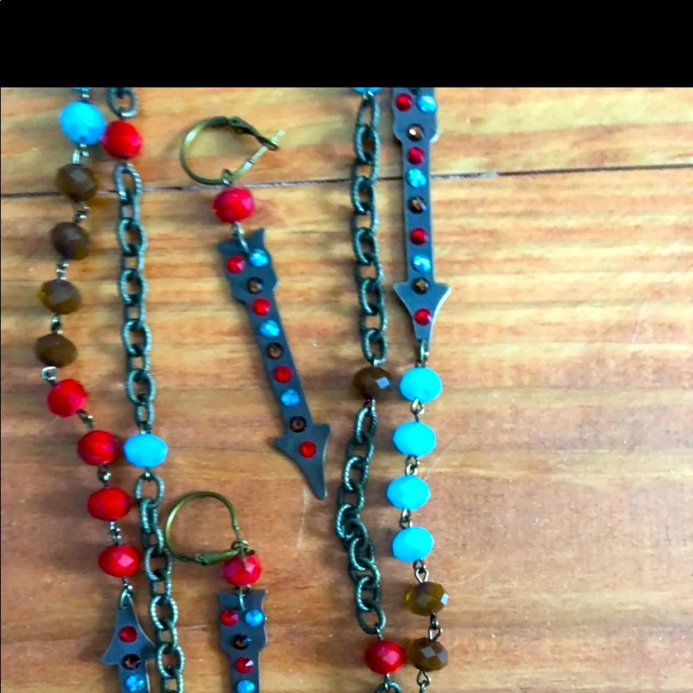 Necklace - Picture 2 of 5